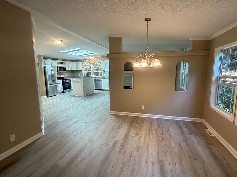 3708 Story Ln — Photo 6
