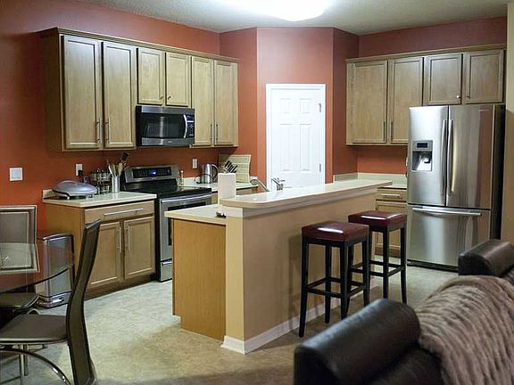 2nd image of 608 Marion Hill Ln