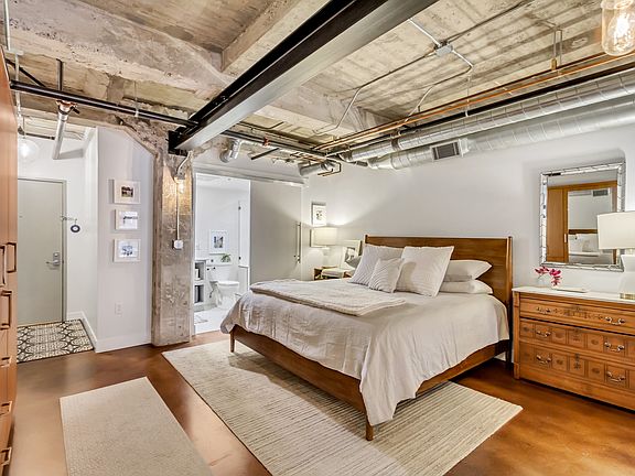 3rd image of 328 W 200 S APT 304