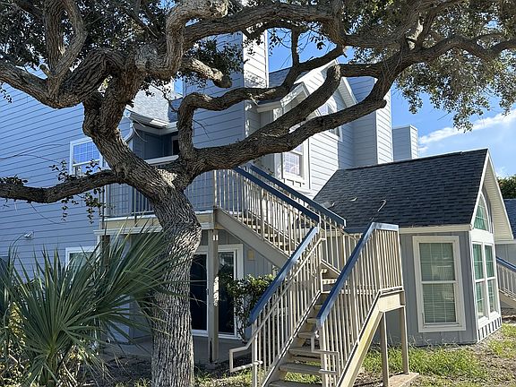 Newly renovated exterior landscaping pending