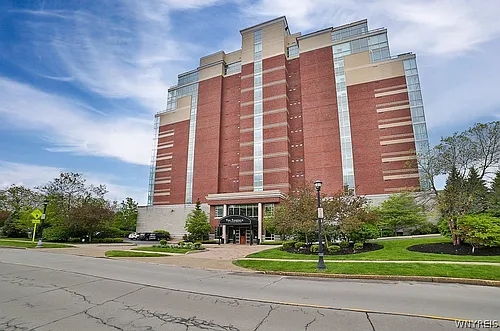 132 Lakefront Blvd #204 Photo 1