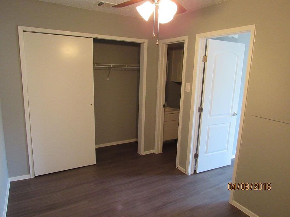 1st image of 1814 Colony Creek Dr