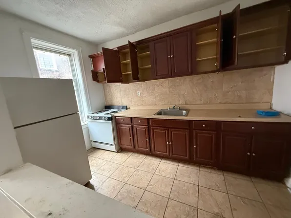 721 East 228th Street image 5 of 7