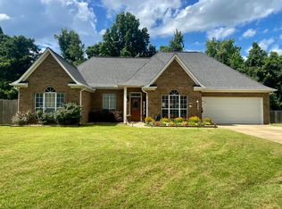 124 Auburn Pl, Tupelo, MS 38804