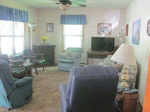 5th image of 215 W Mary Ave