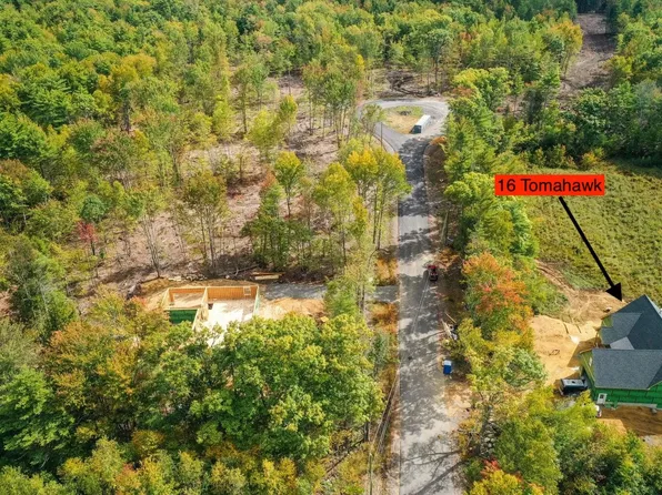 16 Tomahawk Lane, Berwick, ME 03901