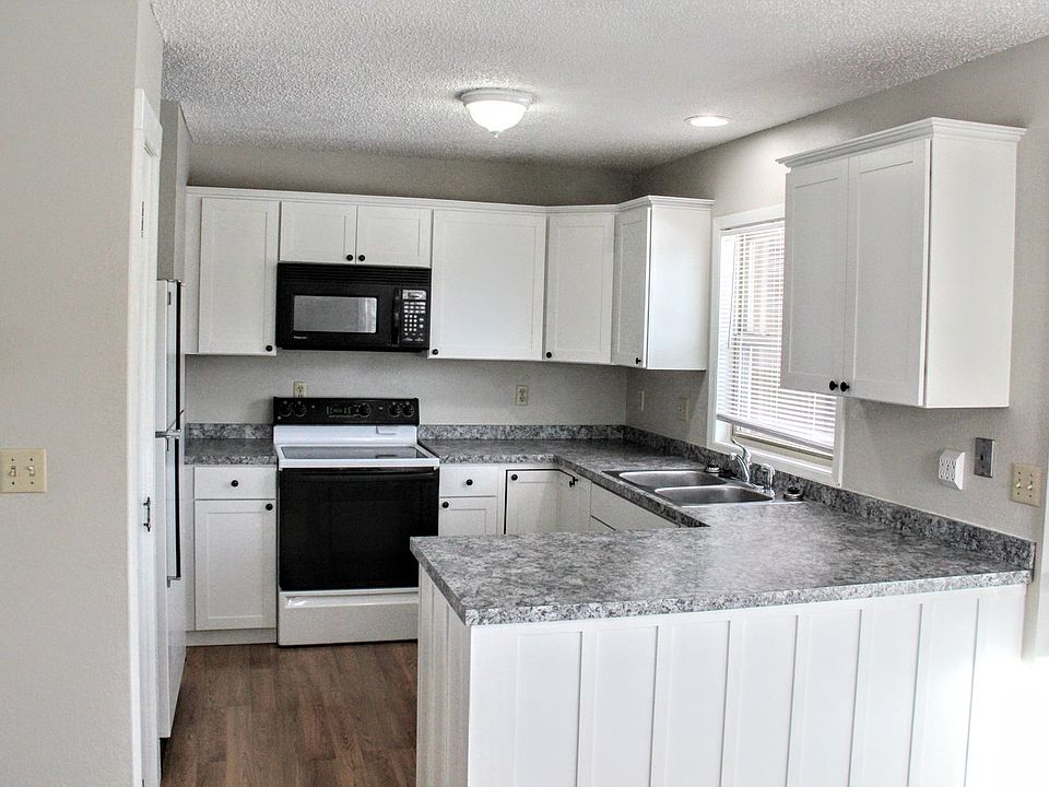 1st image of 505 W Central Ave