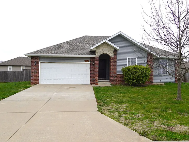 5595 W Sugar Pine Dr — Photo 1