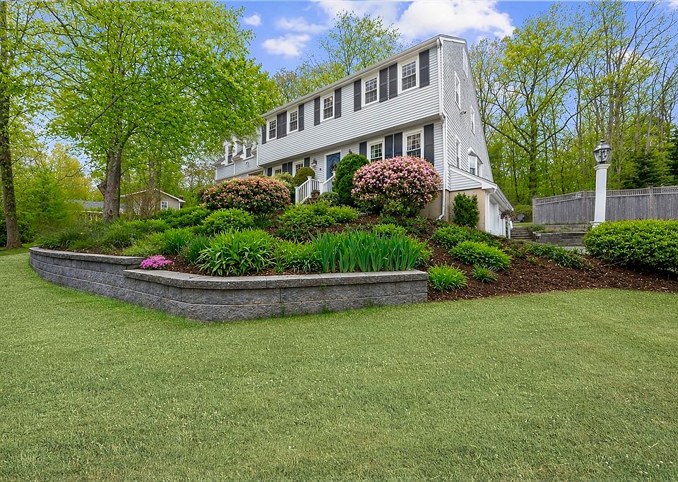 9 Hill Dale Rd, Plymouth, MA 02360 | MLS #73521790 | Zillow