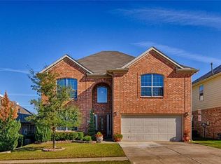 9944 Delamere Dr, Fort Worth, TX 76244