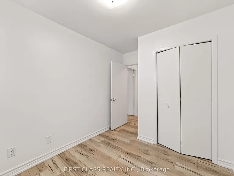 96 George Henry Blvd #38 — Photo 14