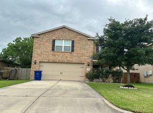 2406 Tracy Ln, Highlands, TX 77562