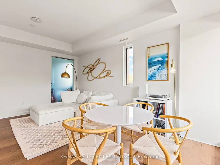 135 Barrette St #207 — Photo 16