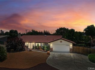 12586 Snapping Turtle Rd, Apple Valley, CA 92308
