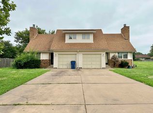 6803-6805 E Mainsgate Rd, Wichita, KS 67226