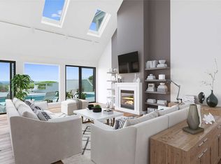 371 Dune Rd, Westhampton Beach, NY 11978