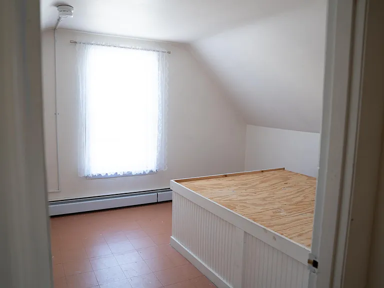 9 Cushing St #2 — Photo 8