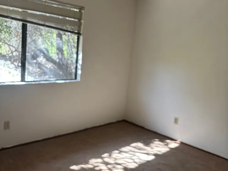 22236 Main St #F — Photo 10