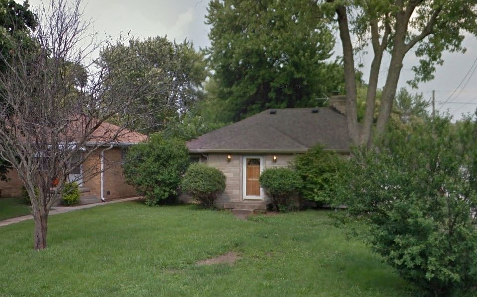 1st image of 301 N Fenton Ave