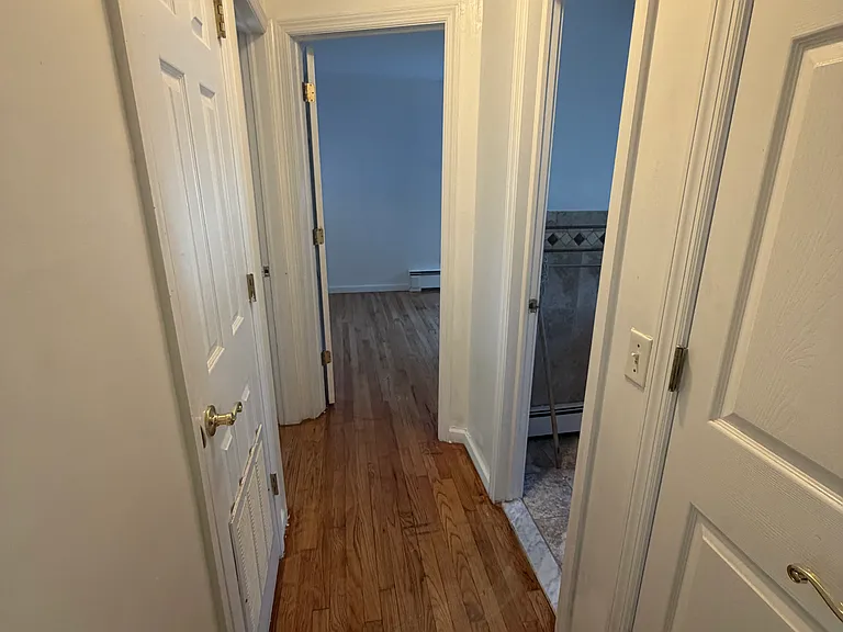 61 Gores Dr — Photo 5