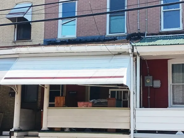 449 S Mill St, Saint Clair, PA 17970