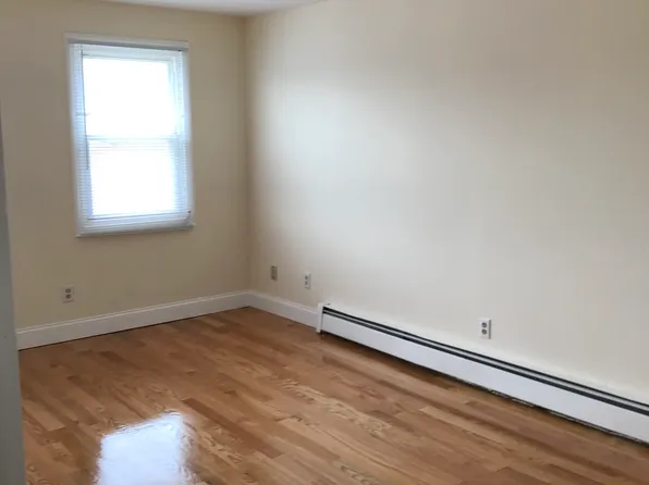 715 Bridge St #717-2, Lowell, MA 01850