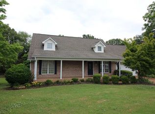237 Sundown Cv, Jackson, TN 38305