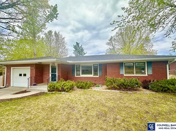 2578 Woods Blvd, Lincoln, NE 68502