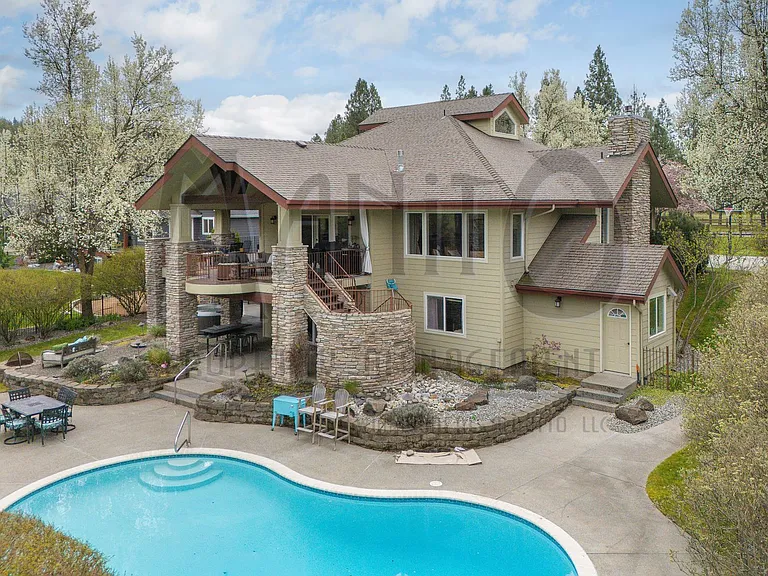 115 E Meadowlane Rd — Photo 25