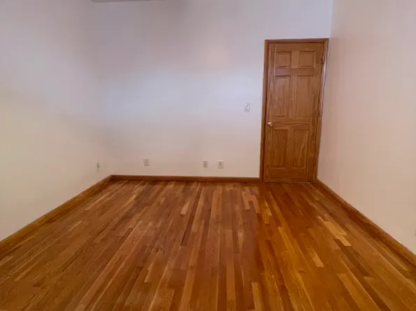 283 Schaefer Street image 6 of 12