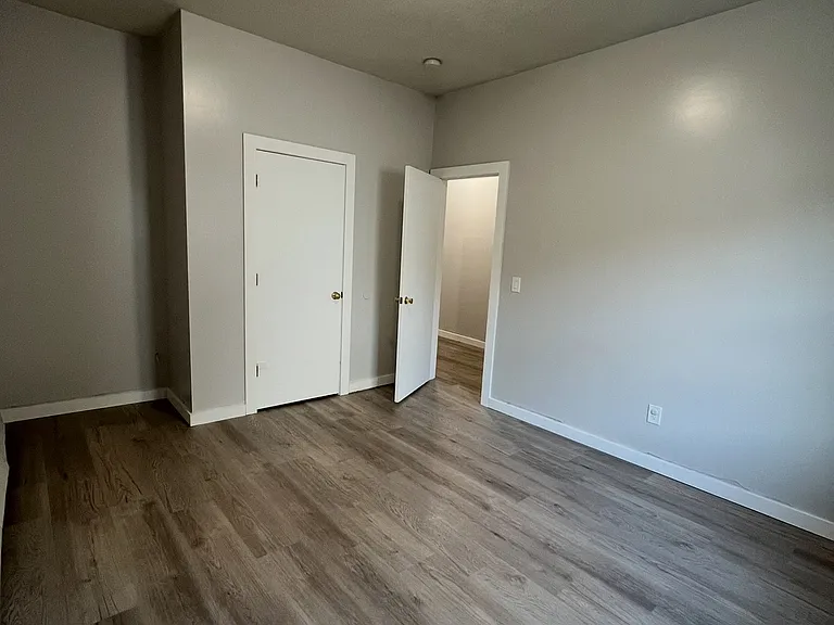 29 Pearl St #A — Photo 5