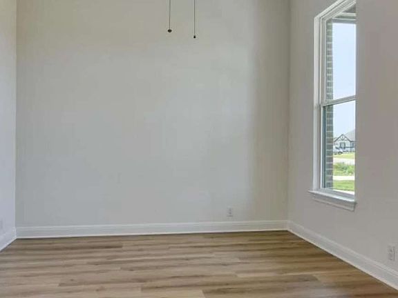 Waldsanger - Cayden Interior Image 4