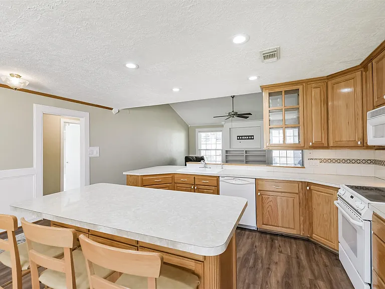 23227 Briarcreek Blvd — Photo 7