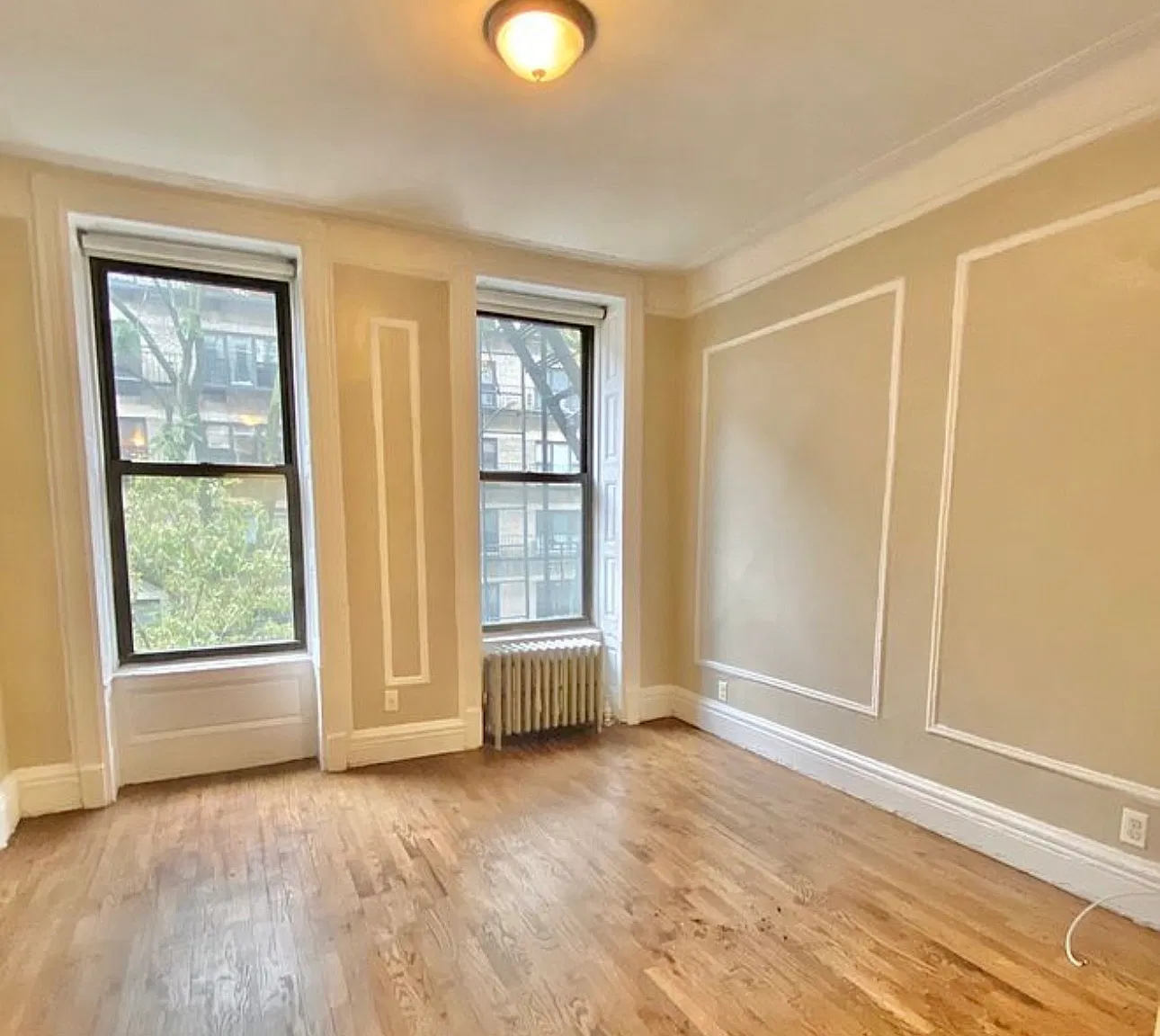 509 East 81st Street — Photo 2