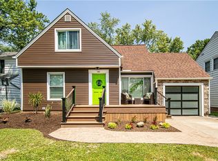 4895 Farnhurst Rd, Lyndhurst, OH 44124