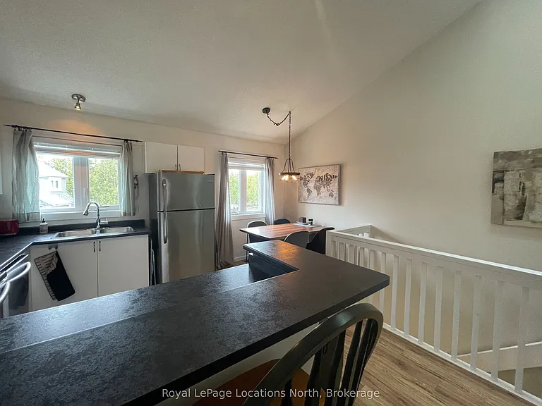 149 Fairway Cres #71 — Photo 10