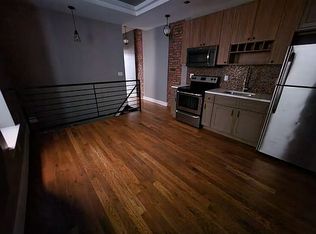 911 Saint Marks Ave #1B, Brooklyn, NY 11213