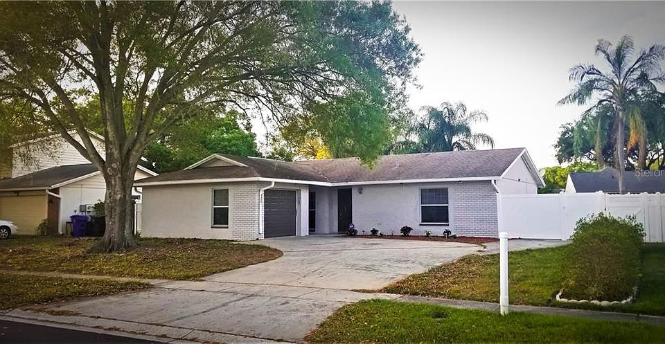 1st image of 6905 Spanish Moss Cir