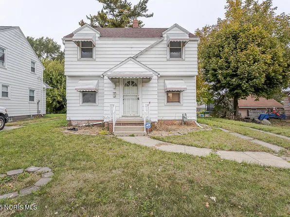 247 Majestic Dr, Toledo, OH 43608