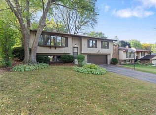 6817 Stratford Dr, Madison, WI 53719