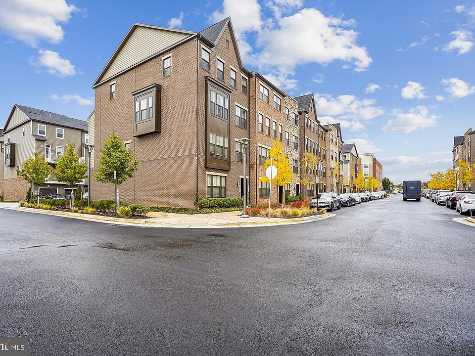 45126 Kincora Dr, Sterling, VA 20166 Zillow