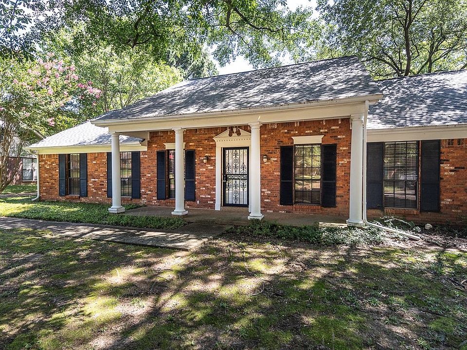 1st image of 3014 Cane Creek Dr