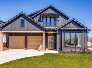 321 Rusk St, Roanoke, TX 76262