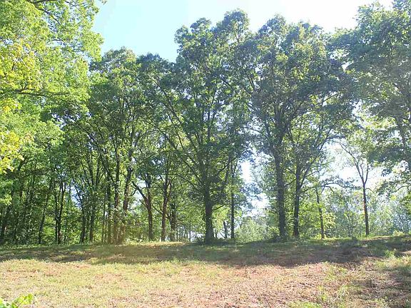 5th image of 701 Taska Rd