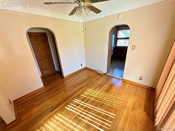 3rd image of 4313 10th St