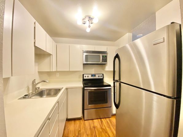 5913 Rainier Ave S #102