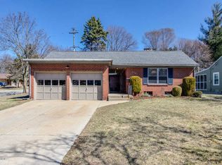 2127 Anderson Dr SE, East Grand Rapids, MI 49506