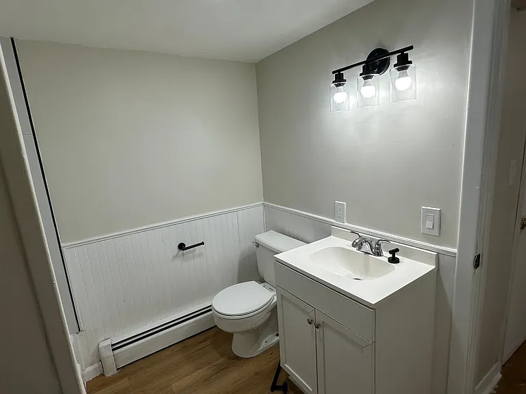 11 Dedford St — Photo 5