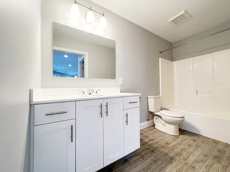32 Harris St #315 — Photo 7