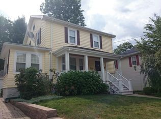 80 Garnet Rd, West Roxbury, MA 02132